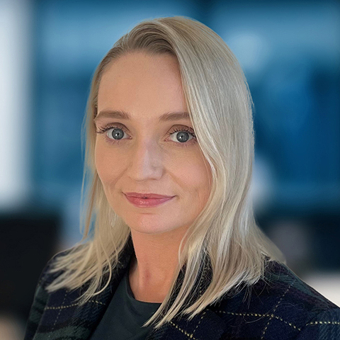 Rhiannon Murray, Wealth manager